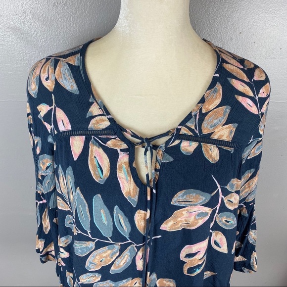 Love stitch top floral bell sleeve tassel blue S - Picture 5 of 8